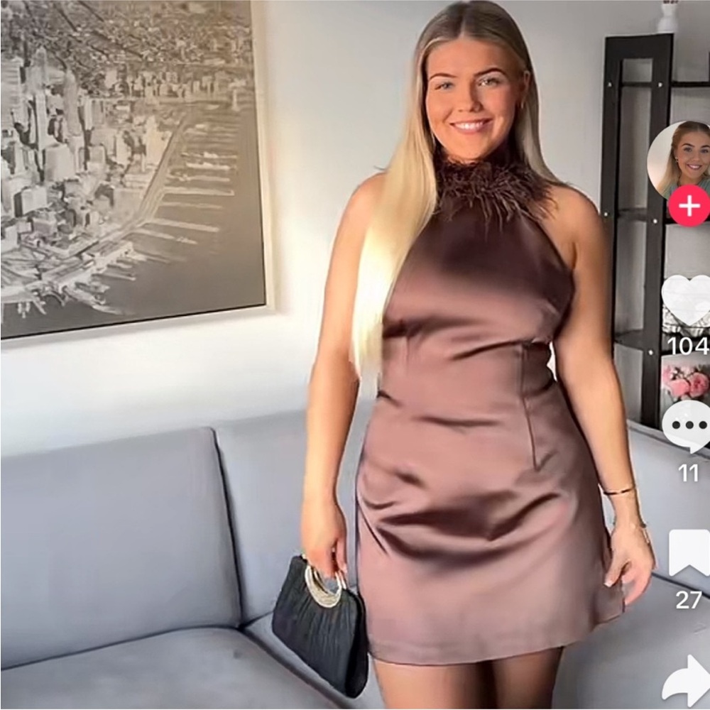FEATHER HALTER DRESS - Picture 8 of 16